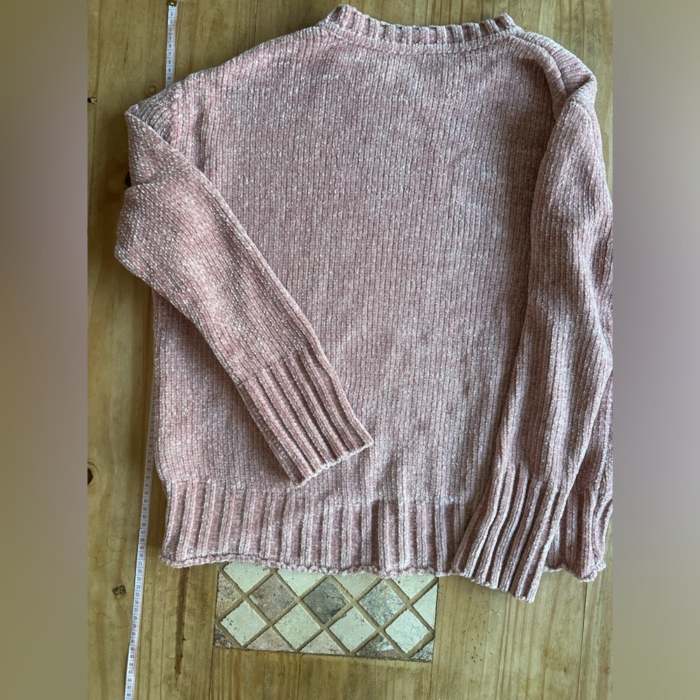 Buffalo David Bitton Super Soft Pink Chenille Sweater, Size M/M, Like-New - Picture 4 of 10